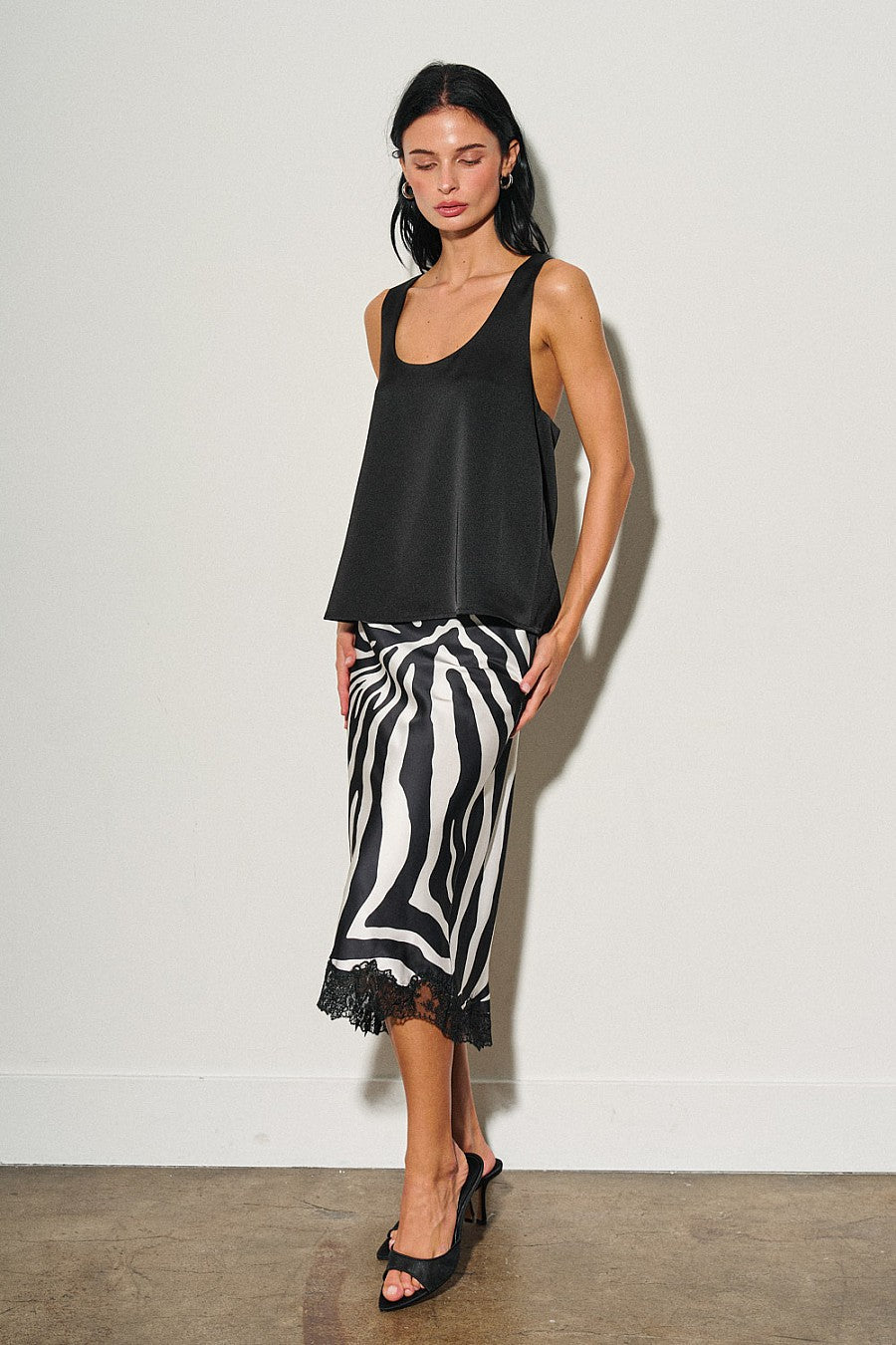 MOLLY SATIN TANK