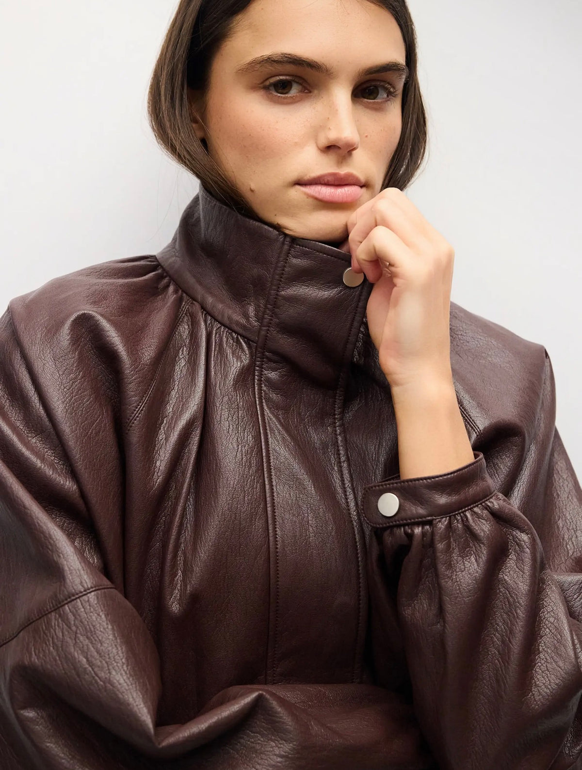 VICTORIA BOMBER - BURGUNDY