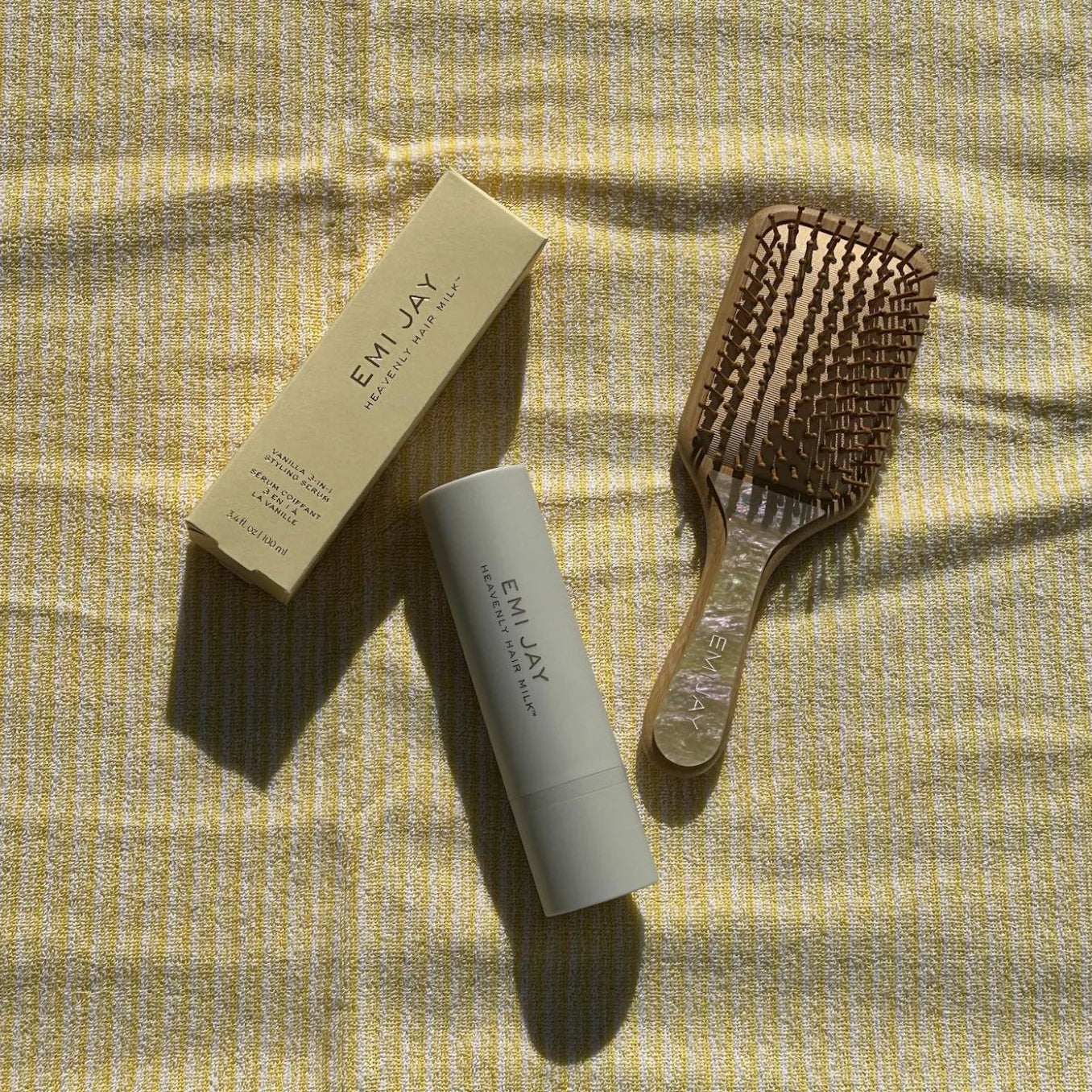 EMI JAY BAMBOO PADDLE BRUSH - LEMON SUGAR