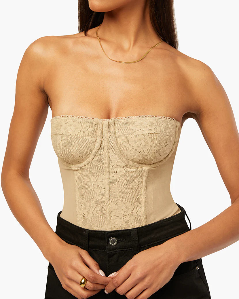 WEWOREWHAT LACE CORSET