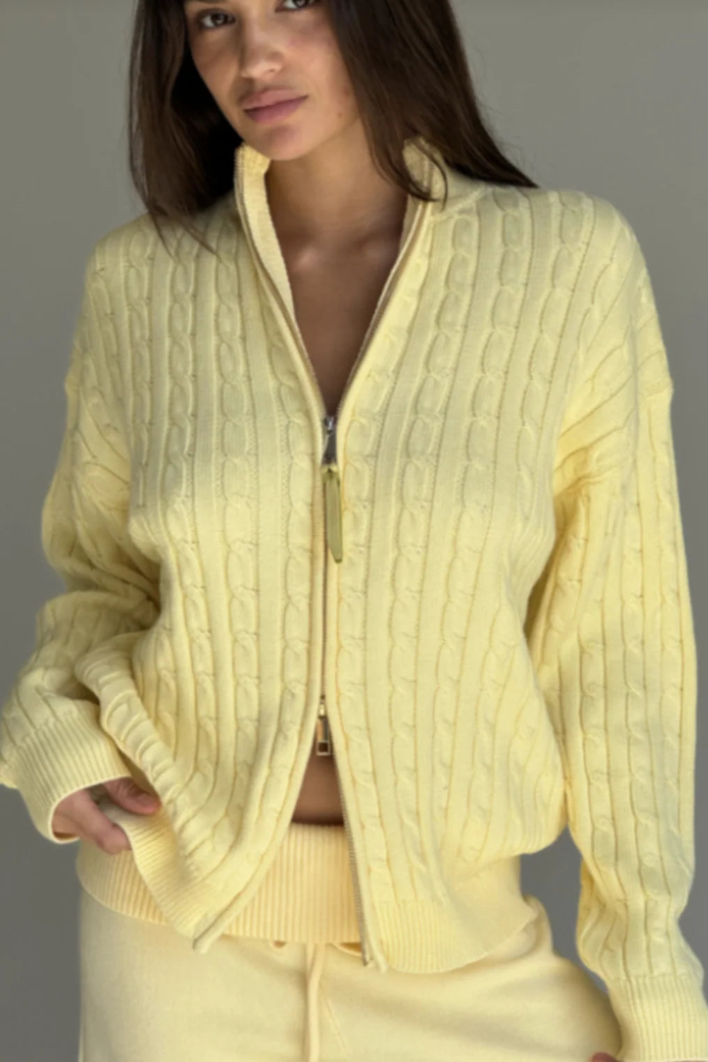 FRANKIES BEA CABLE KNIT SWEATER